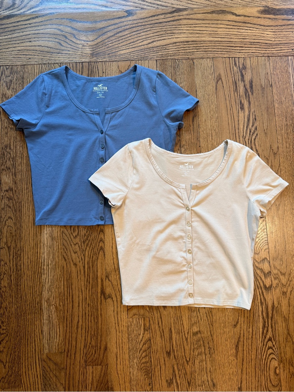 Hollister Short Sleeve Button Crop Tops in Blue and Tan - Set of 2